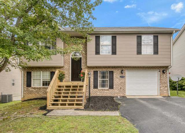Property at 110 Aster Ln, Christiansburg, VA 24073, 5 beds, 2 baths