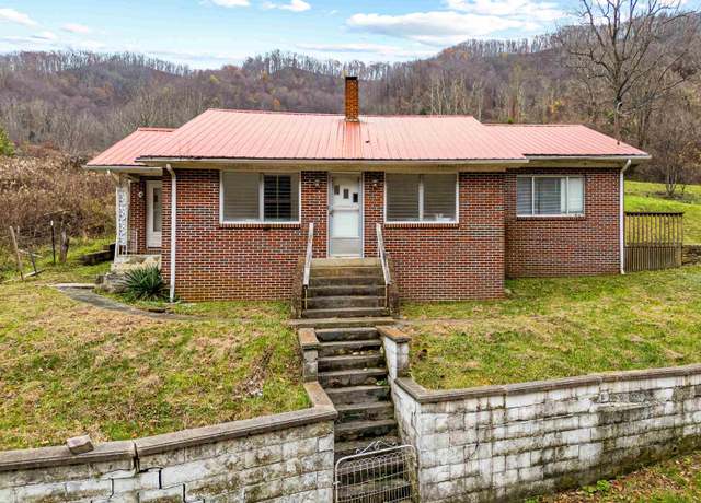 Property at 5912 Pounding Mill Branch Rd, Pounding Mill, VA 24637, 3 beds, 1.5 baths