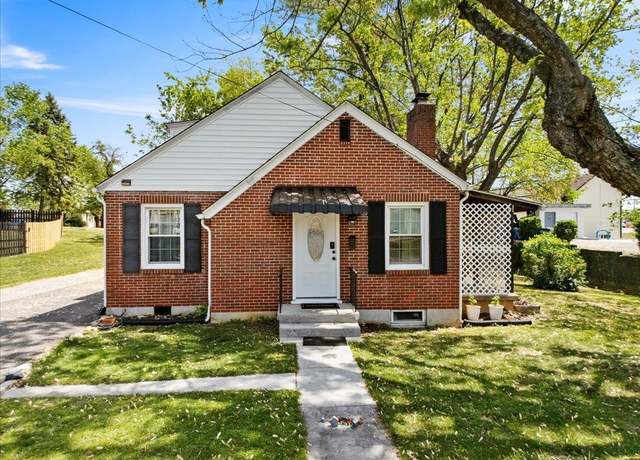 Property at 30 James St, Christiansburg, VA 24073, 3 beds, 2 baths