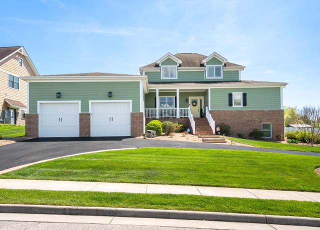 Property at 802 Petra Pass, Blacksburg, VA 24060, 5 beds, 3.5 baths