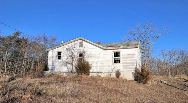 Photo of 903 E Rock Rd, Radford, VA 24141