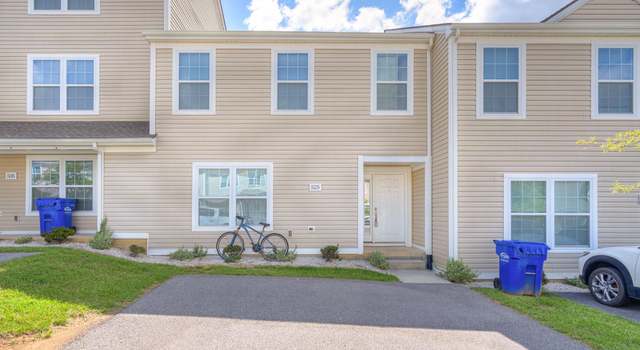 Photo of 525 Twisted Oak Dr NW, Christiansburg, VA 24073