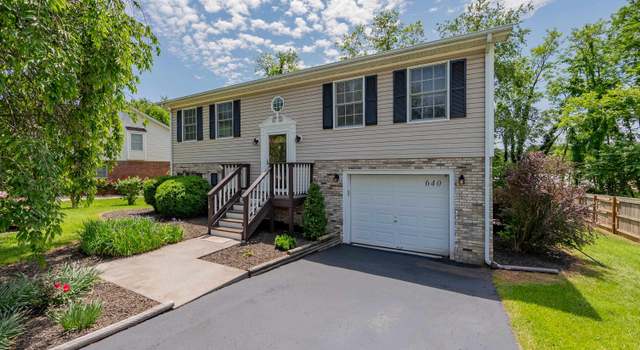 Photo of 640 Warren Ct, Christiansburg, VA 24073
