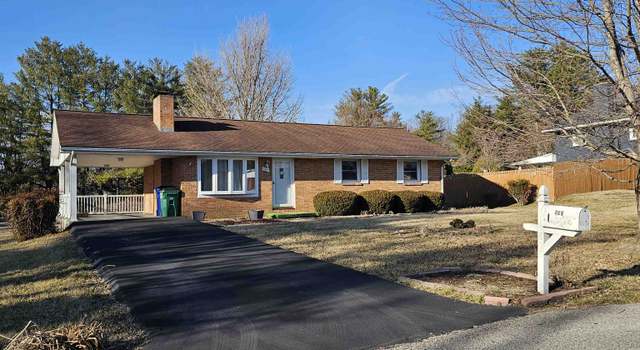 Photo of 805 North Dr, Blacksburg, VA 24060