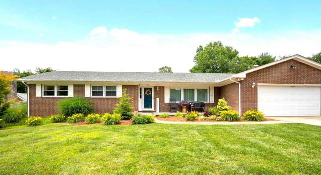 Photo of 106 Robinhood Ln, Narrows, VA 24124