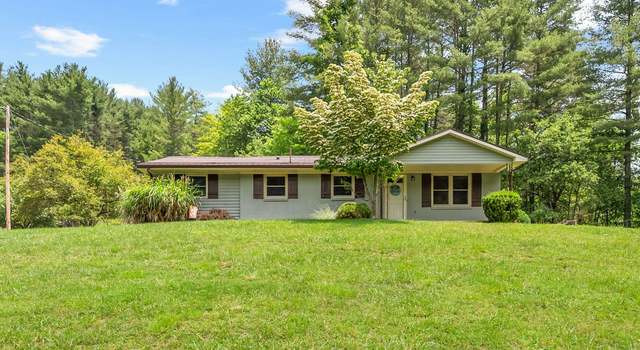 Photo of 2866 White Rock Rd NW, Radford, VA 24141