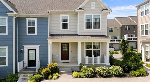 Photo of 325 John Adams Dr, Christiansburg, VA 24073