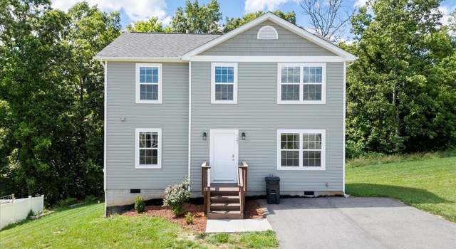Photo of 121 Prairie View Ln, Pembroke, VA 24136