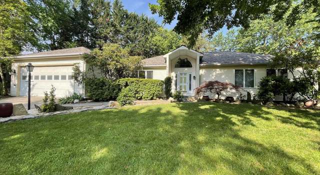 Photo of 1102 Mourning Dove Dr, Blacksburg, VA 24060