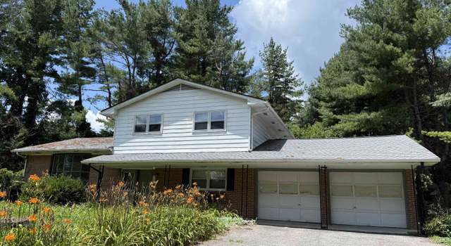 Photo of 706 Broce Dr, Blacksburg, VA 24060