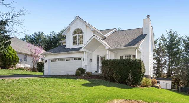 Photo of 1522 Oriole Dr, Blacksburg, VA 24060