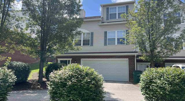 Photo of 900 Oaktree Blvd, Christiansburg, VA 24073