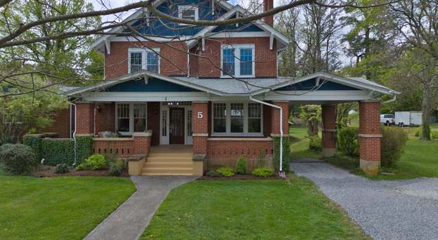 Photo of 5 Park St, Christiansburg, VA 24073
