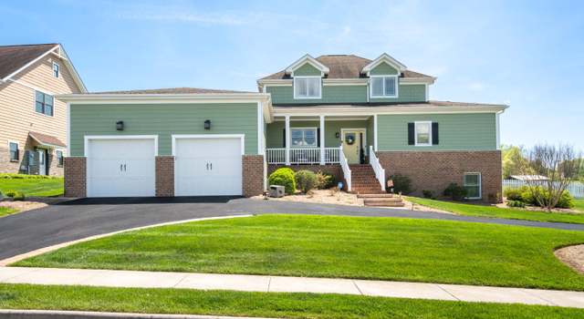 Photo of 802 Petra Pass, Blacksburg, VA 24060