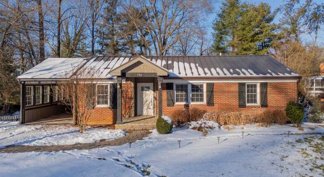 Photo of 502 Edgewood Ln, Blacksburg, VA 24060