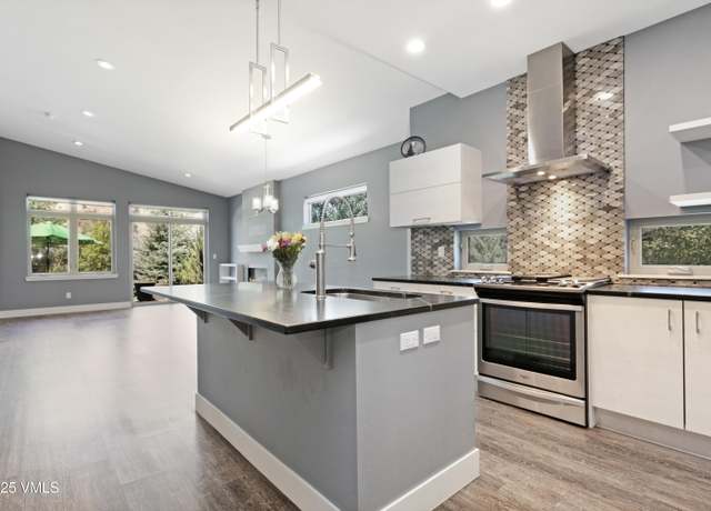 Property at 46 Black Bear Dr, Gypsum, CO 81637, 3 beds, 2.5 baths