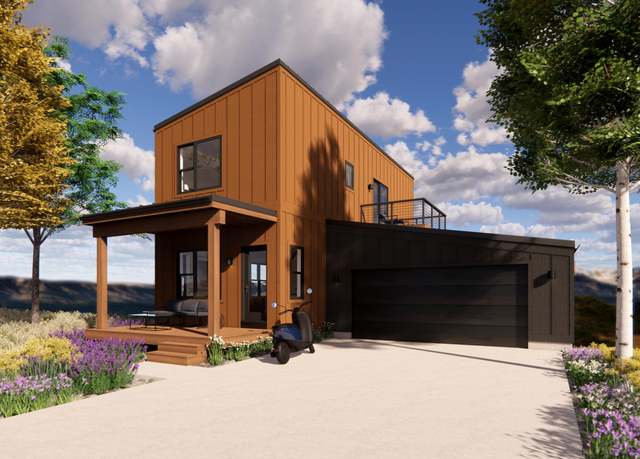 Property at 114 Lakeview Dr, Gypsum, CO 81637, 3 beds, 2.5 baths
