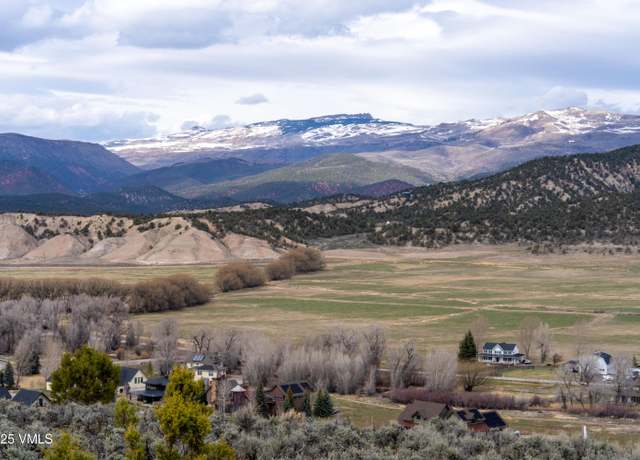 Property at 989 E Haystacker Dr, Eagle, CO 81631