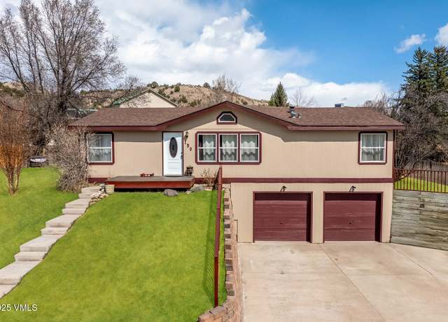 Property at 150 River View Rd, Gypsum, CO 81637, 5 beds, 3 baths