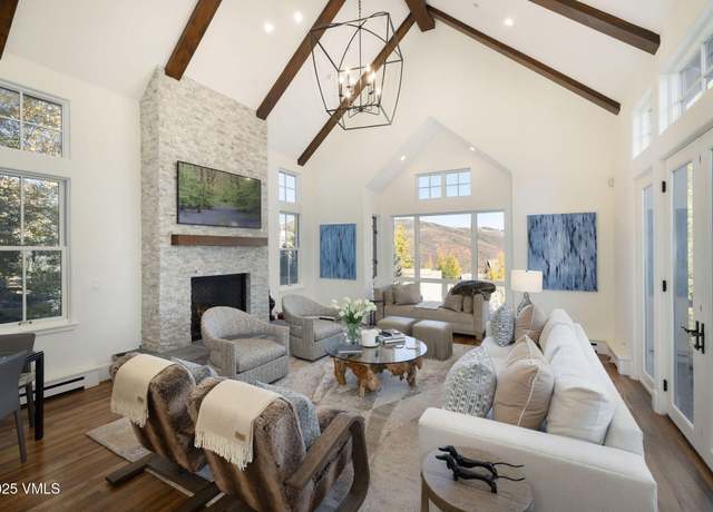 Property at 446 Kensington Dr, Edwards, CO 81632, 3 beds, 3.5 baths