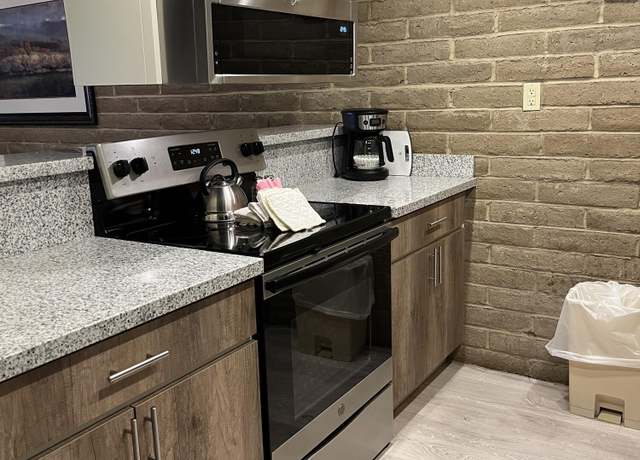 Property at 1020 Vail View Dr #1405-31, Vail, CO 81657, 2 beds, 3 baths