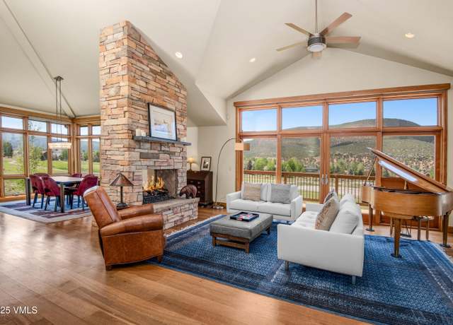 Property at 300 Black Bear Dr, Gypsum, CO 81637, 4 beds, 4.5 baths