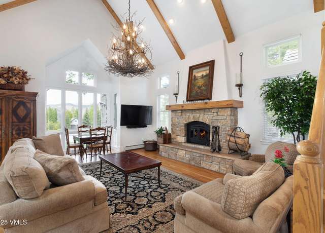 Property at 271 Kensington Dr, Edwards, CO 81632, 4 beds, 4.5 baths