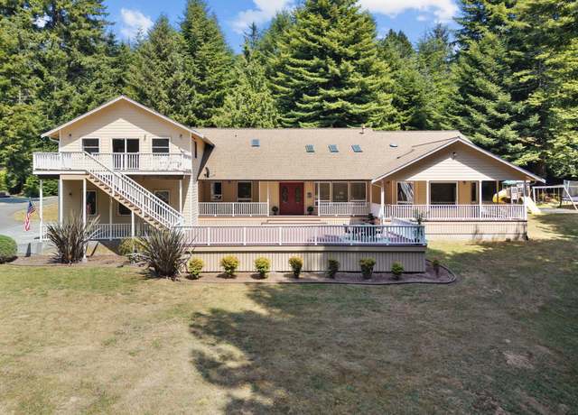 Property at 1115 Hunts Dr, Mckinleyville, CA 95519, 3 beds, 4 baths