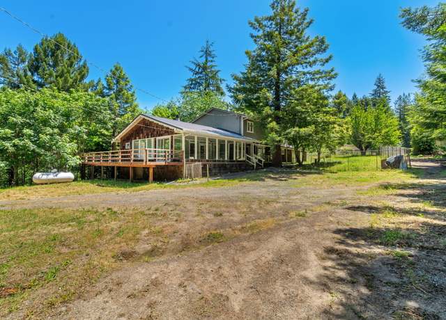Property at 1174 Cummings Creek Rd, Carlotta, CA 95528, 5 beds, 3 baths
