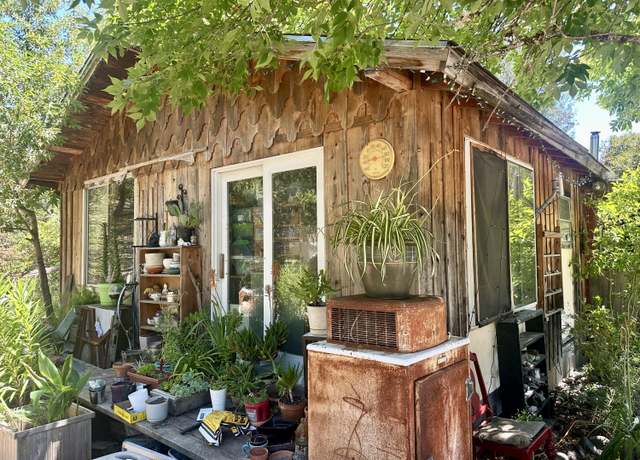 Property at 2611 Redwood Dr, Redway, CA 95560, 2 beds, 1 bath