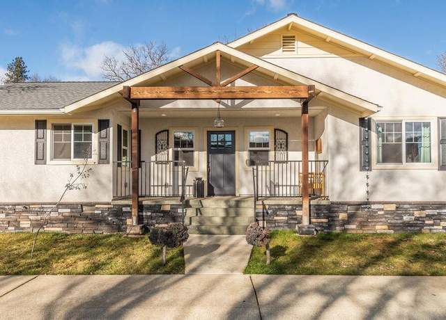 Property at 191 Fairway Dr, Weaverville, CA 96093, 3 beds, 3 baths