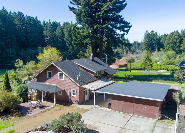 Property at 581 Redmond Rd, Freshwater, CA 95503, 5 beds, 3 baths