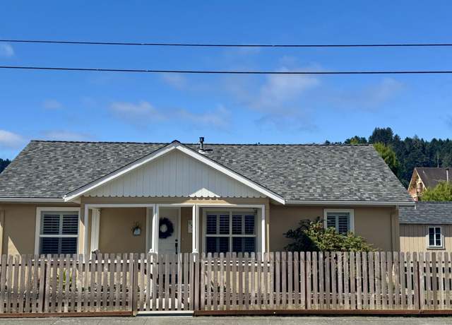 Property at 650 Washington St, Ferndale, CA 95536, 3 beds, 1 bath