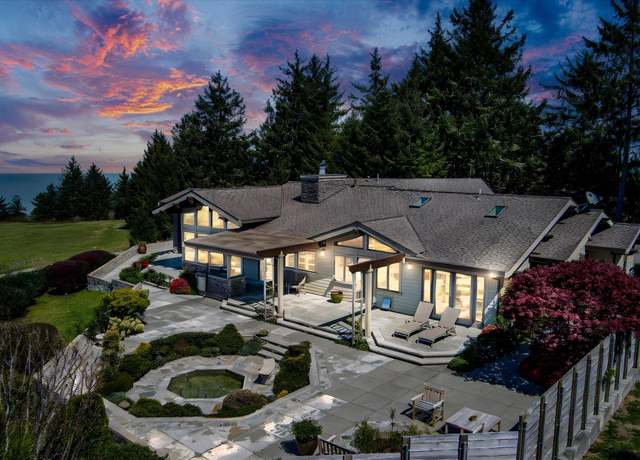 Property at 7700+7280 Centerville Rd, Ferndale, CA 95536, 4 beds, 2 baths