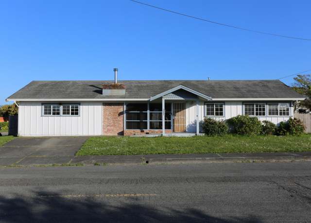 Property at 3408 Middlefield Ln, Myrtletown, CA 95501, 3 beds, 2 baths
