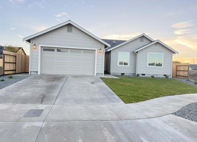 Property at 1298 Washington Ct, Mckinleyville, CA 95519, 3 beds, 2 baths