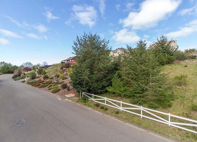 Property at 2185 Terra Vista Pl, Mckinleyville, CA 95519