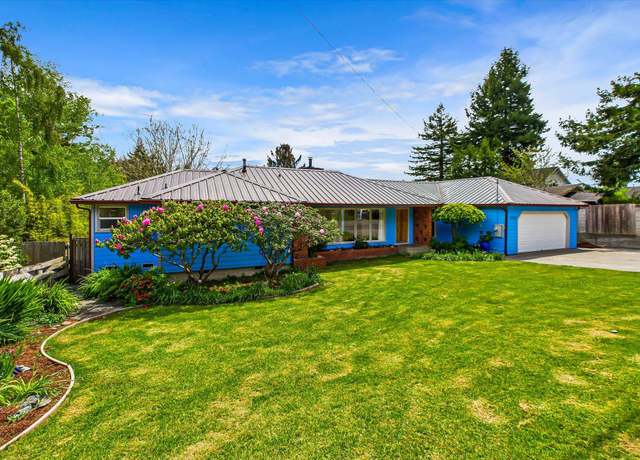 Property at 1854 Golf Course Rd, Bayside South, CA 95524, 4 beds, 2 baths