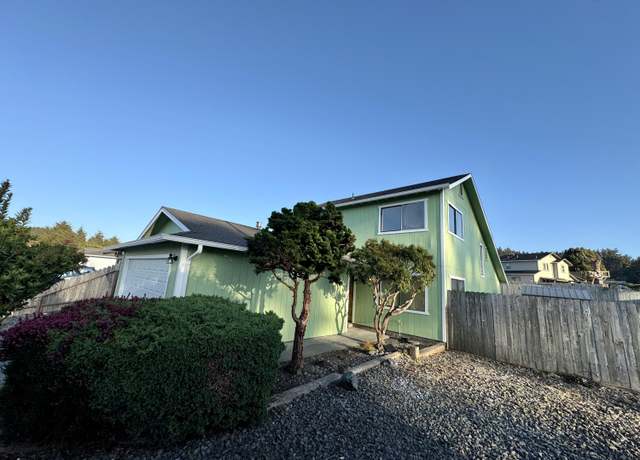 Property at 2308 Bayview Ln, Eureka, CA 95503, 3 beds, 2 baths