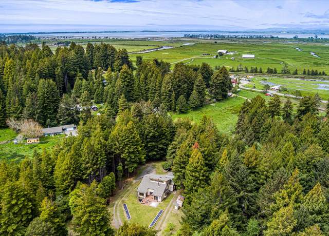 Property at 2651 Spears Rd, Eureka, CA 95503, 4 beds, 3 baths