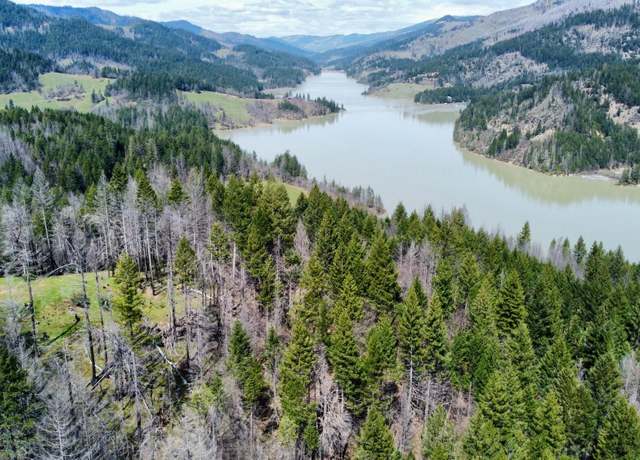 Property at 5990 Lower West Side Rd, Ruth Lake, CA 95526