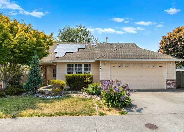 Property at 462 Francesco Pl, Fortuna, CA 95540, 5 beds, 2 baths