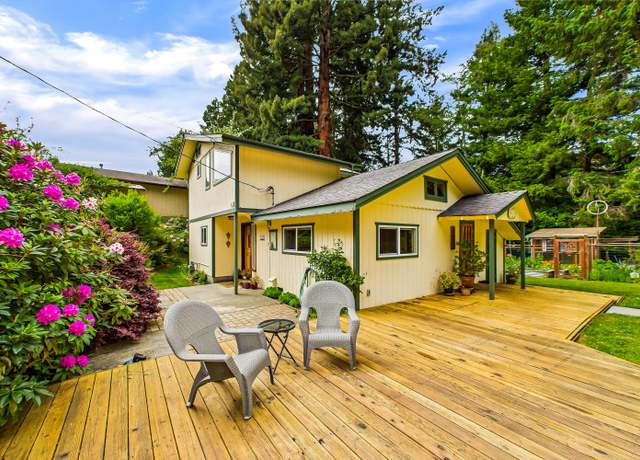 Property at 402 Tanglewood Rd, Arcata, CA 95521, 3 beds, 2 baths