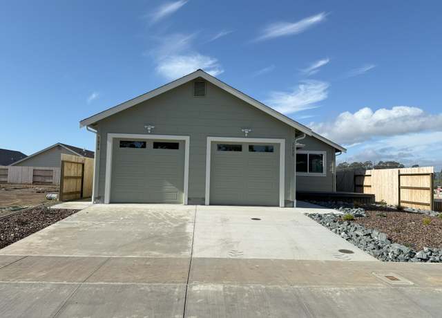 Property at 1658/1656 Ascent Pl, Mckinleyville, CA 95519, 3 beds, 2 baths