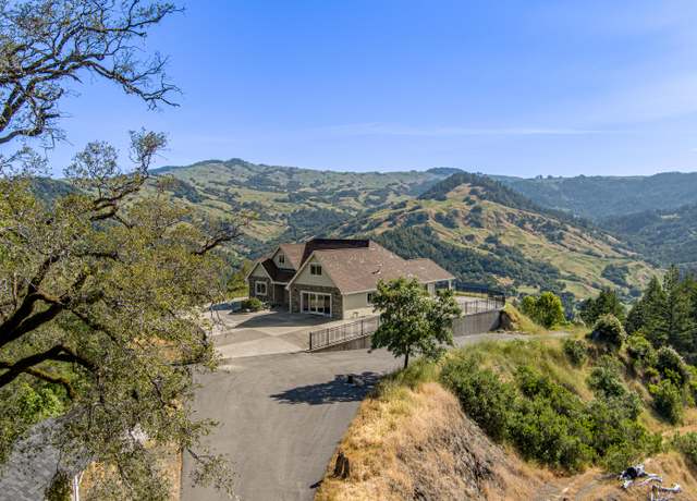 Property at 3550 Blue Rock Rd, Benbow, CA 95542, 5 beds, 3 baths