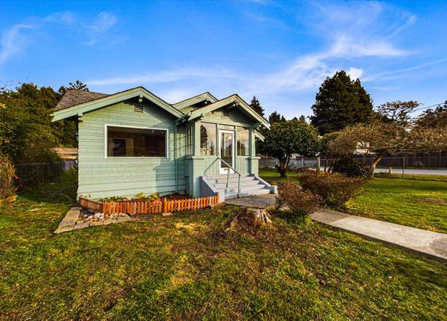 Property at 3589 Dolbeer St, Eureka, CA 95503, 2 beds, 2 baths