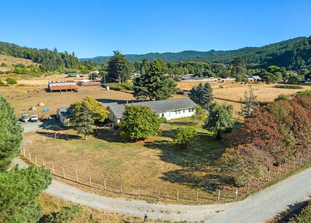 Property at 139 Sunny Slope Ln, Carlotta, CA 95528, 6 beds, 3 baths