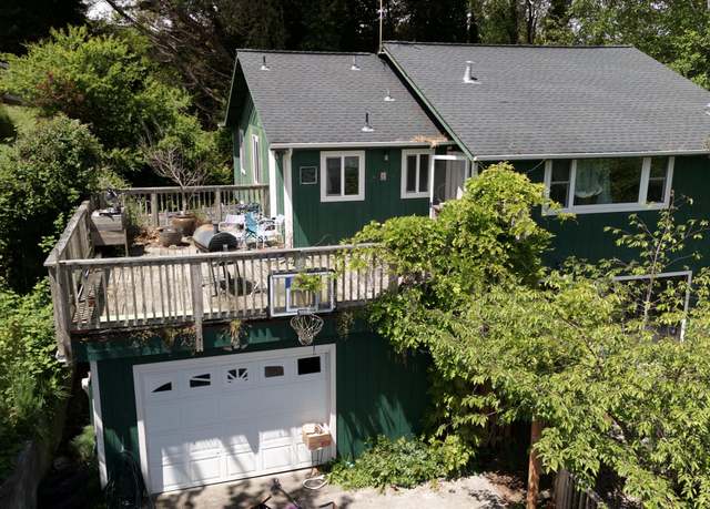 Property at 1610 Sunny Ave, Eureka, CA 95501, 5 beds, 2 baths
