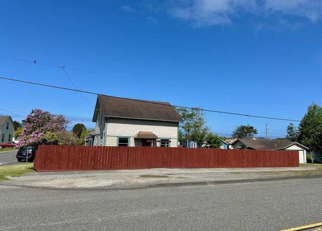 Property at 6630 Fields Landing Dr, Fields Landing, CA 95537, 4 beds, 1 bath