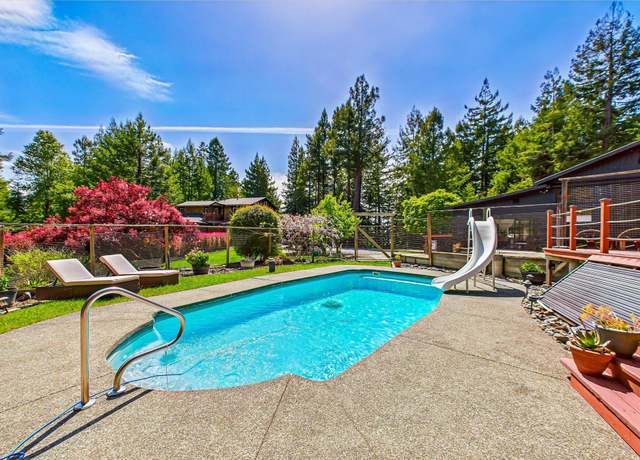 Property at 555 Paradise Dr, Fortuna, CA 95540, 4 beds, 2 baths
